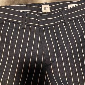 Women’s dress pants skinny striped